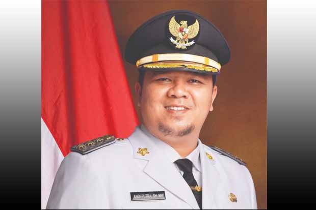 Bupati Kuansing Andi Putra