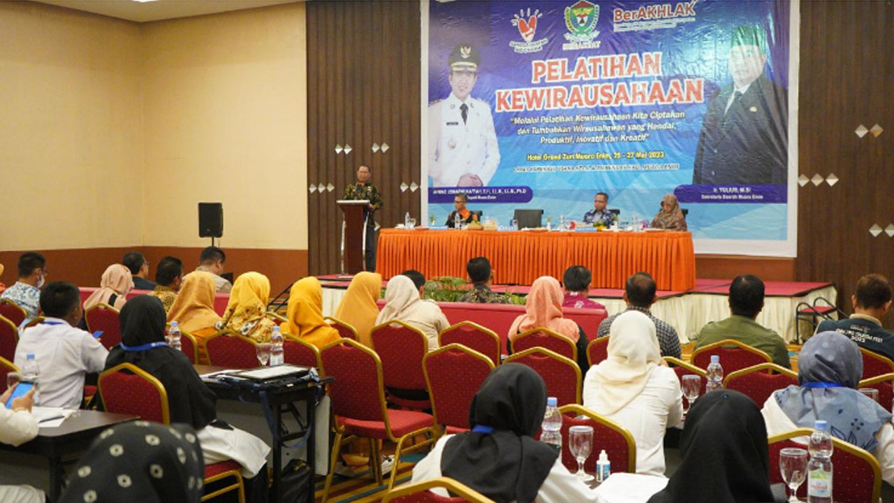70 Pelaku Usaha Olahan Pangan Ikuti Pelatihan Dinkop UKM ME